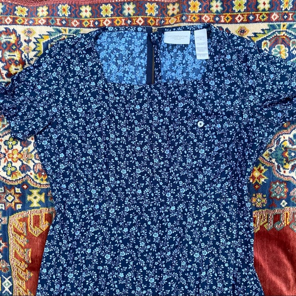 Liz Claiborne Blue Midi Slit Floral Short Sleeve Boho Soft Women Eight 8 Petite - Picture 2 of 6